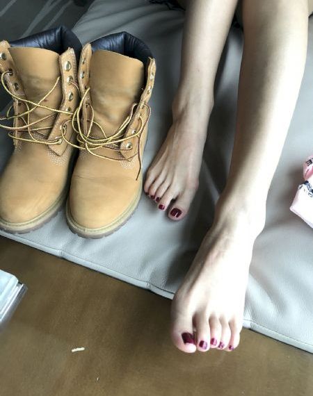 美丽的小蜜桃在线观看