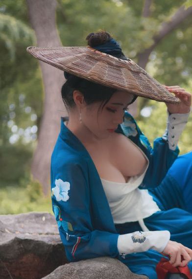 《黑帮大佬和我的365日》