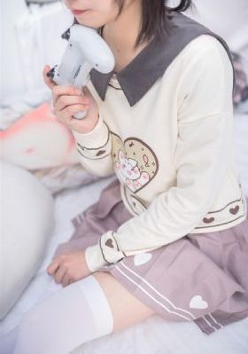 三角窗外是黑夜