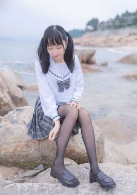 迷人的保姆电影